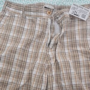 Plaid Pants in Brown and White